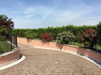 לינה וארוחת בוקר Devin Montalbano (Ferrara)